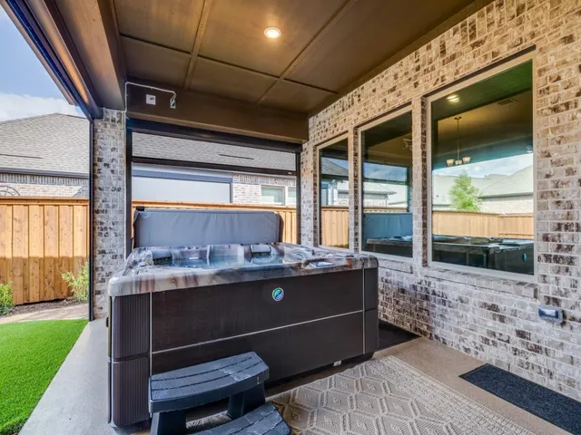 $500,000 | 4805 Blackhawk Green Court, Arlington, TX 76005