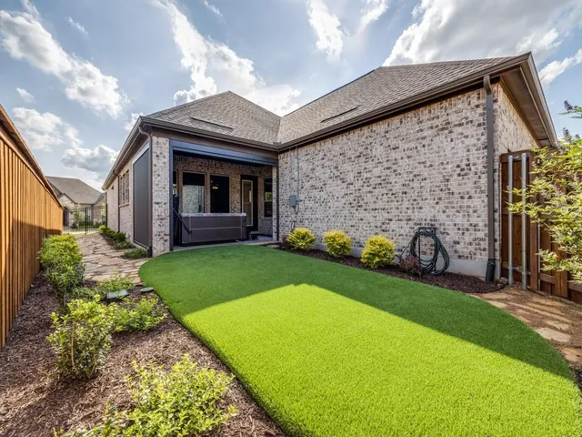 $500,000 | 4805 Blackhawk Green Court, Arlington, TX 76005