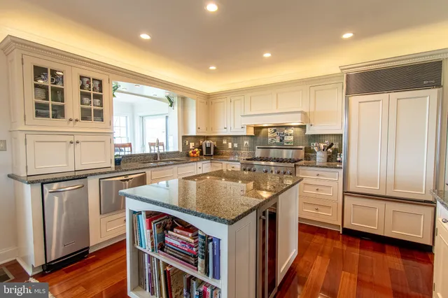 $682,500 | 1226 Horse Point Road, Fishing Creek, MD 21634