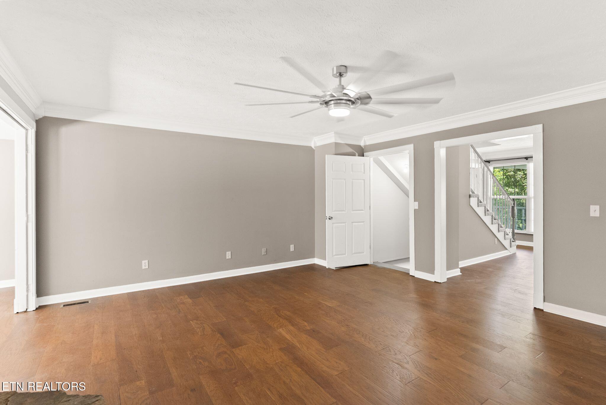 168 Church Road La Follette, TN 37766 - Photo 15 of 54 Living Room