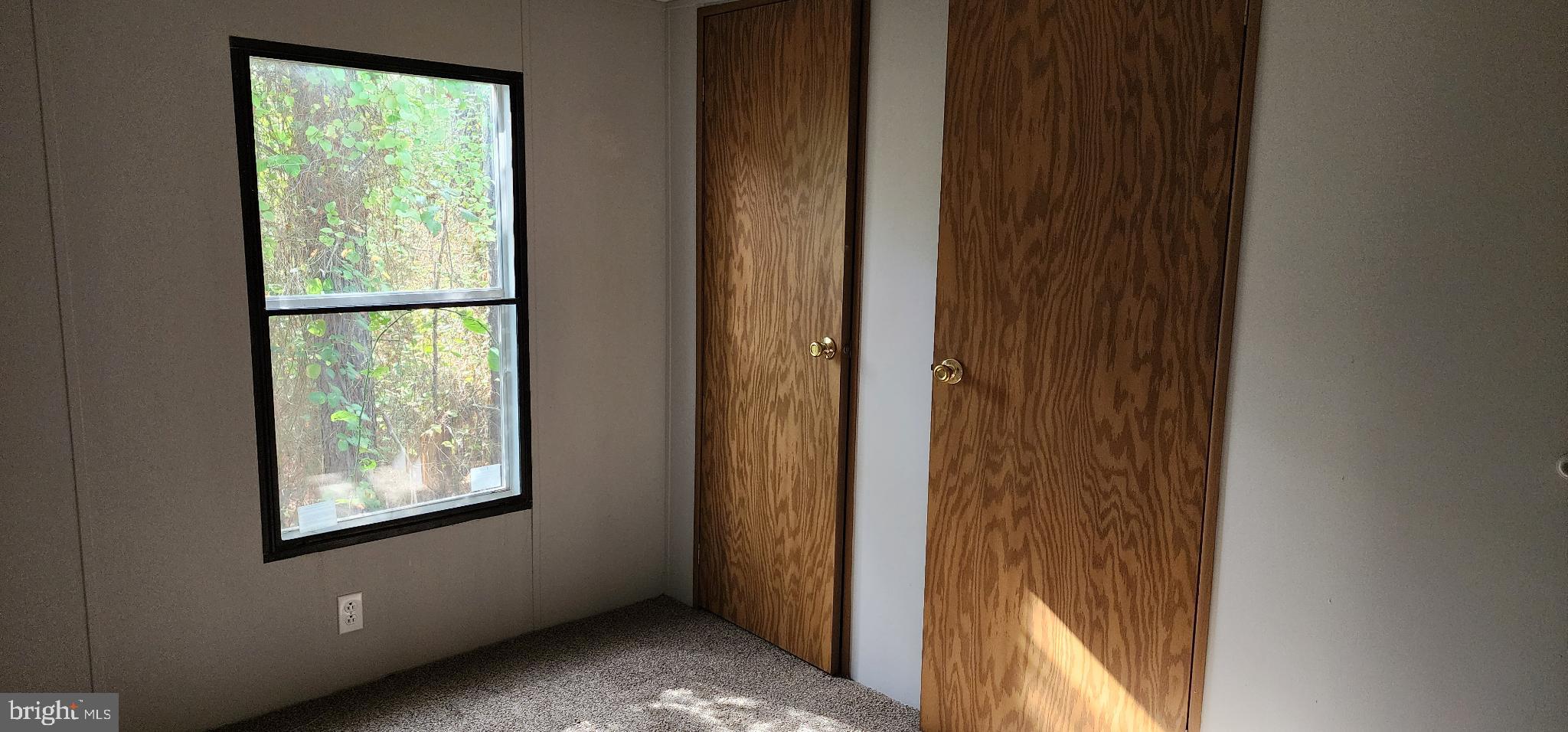 2894 Byrdtown Road Crisfield, MD 21817 - Photo 15 of 24 Bright and inviting interior space.