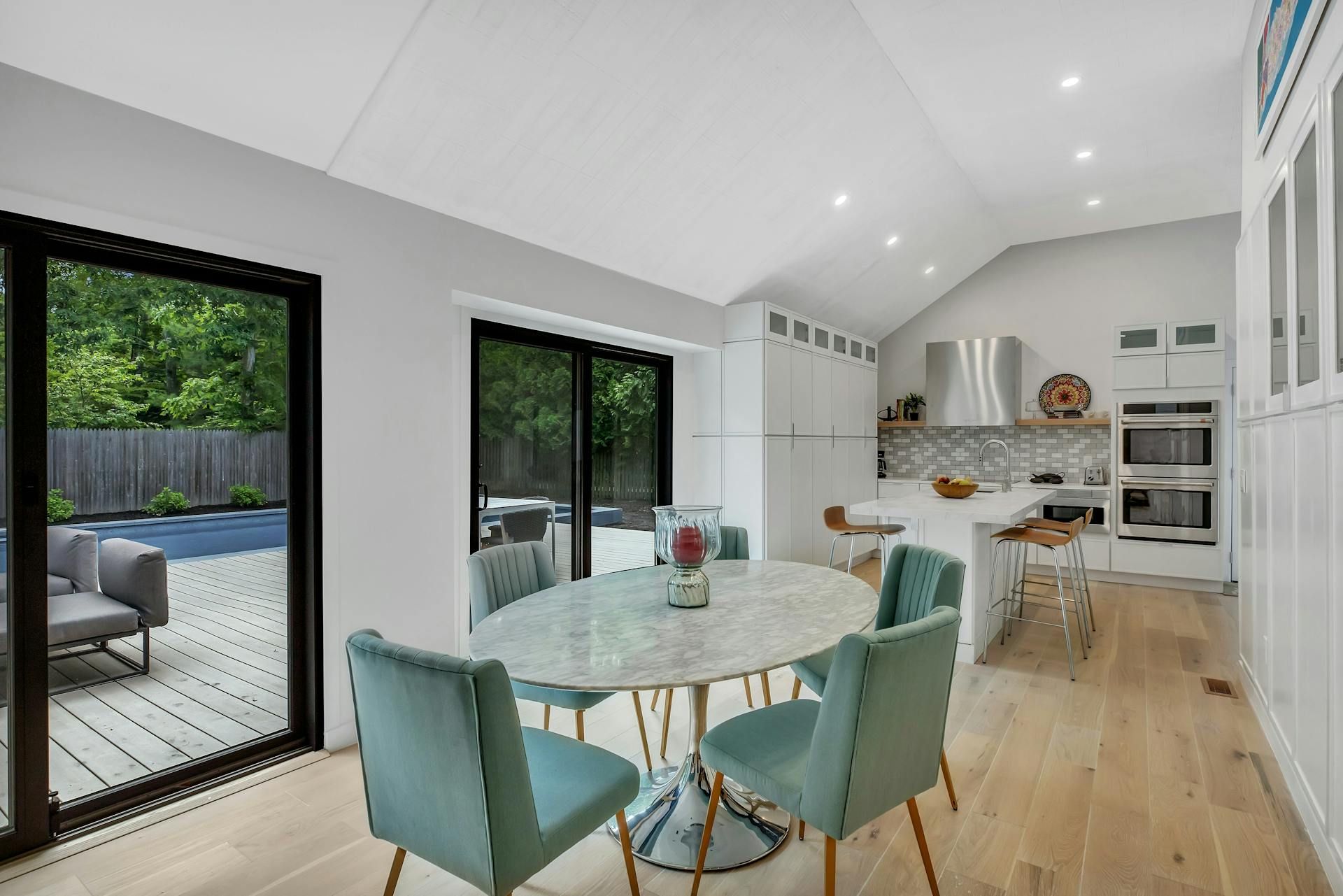 10 Hampton Street Westhampton Beach, NY 11978 - Photo 10 of 17