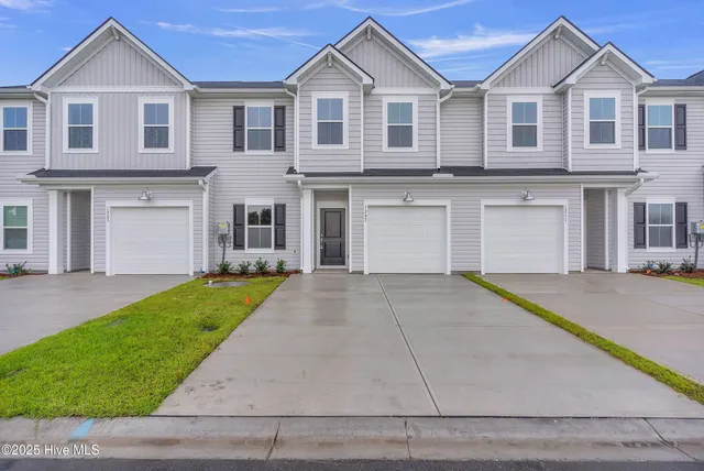 $1,999 | 1211 Windy Grove Lane Southwest, Ocean Isle Beach, NC 28469