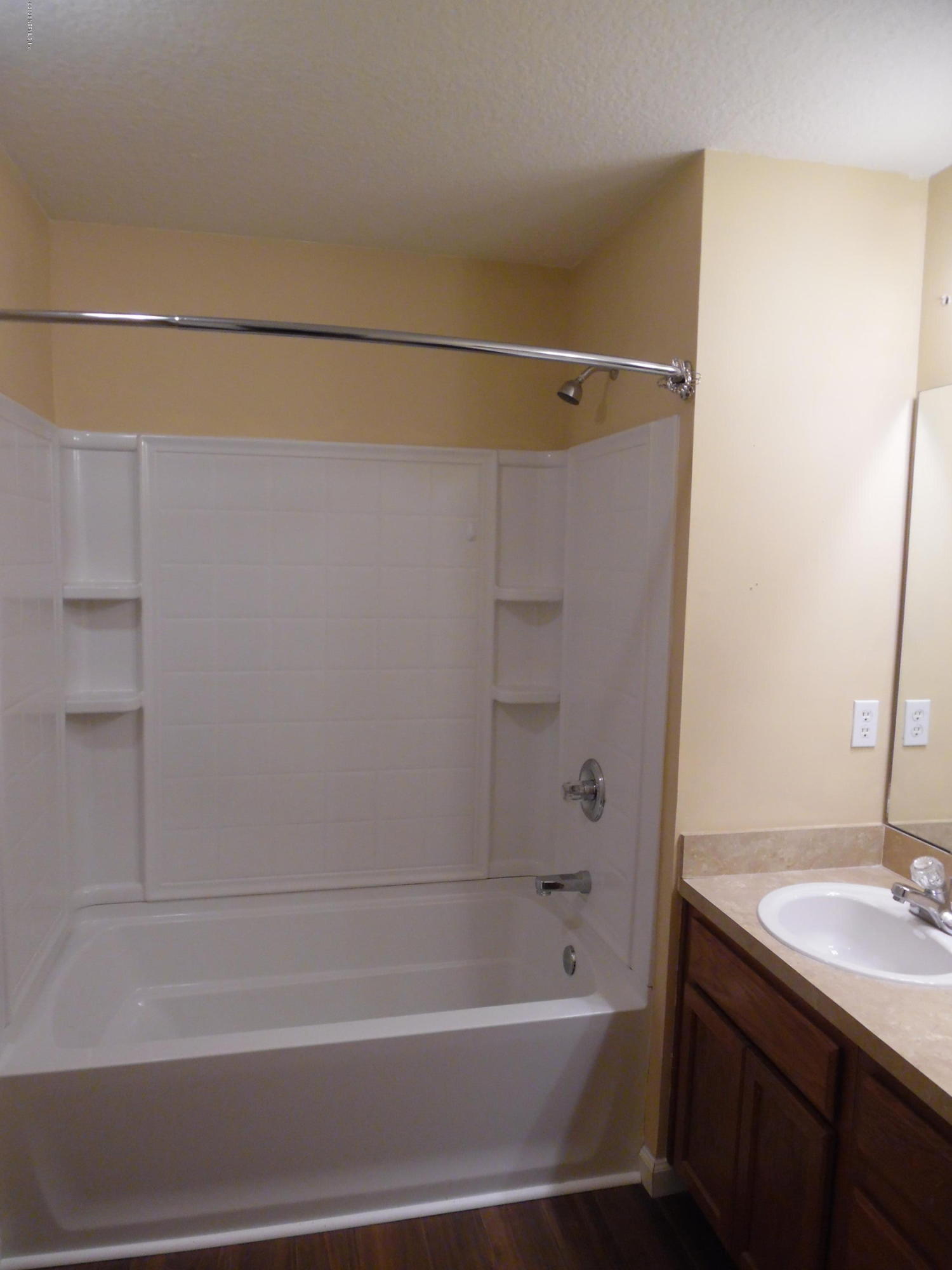 3921 Trail Ridge Road Middleburg, FL 32068 - Photo 10 of 29 SAM_2528