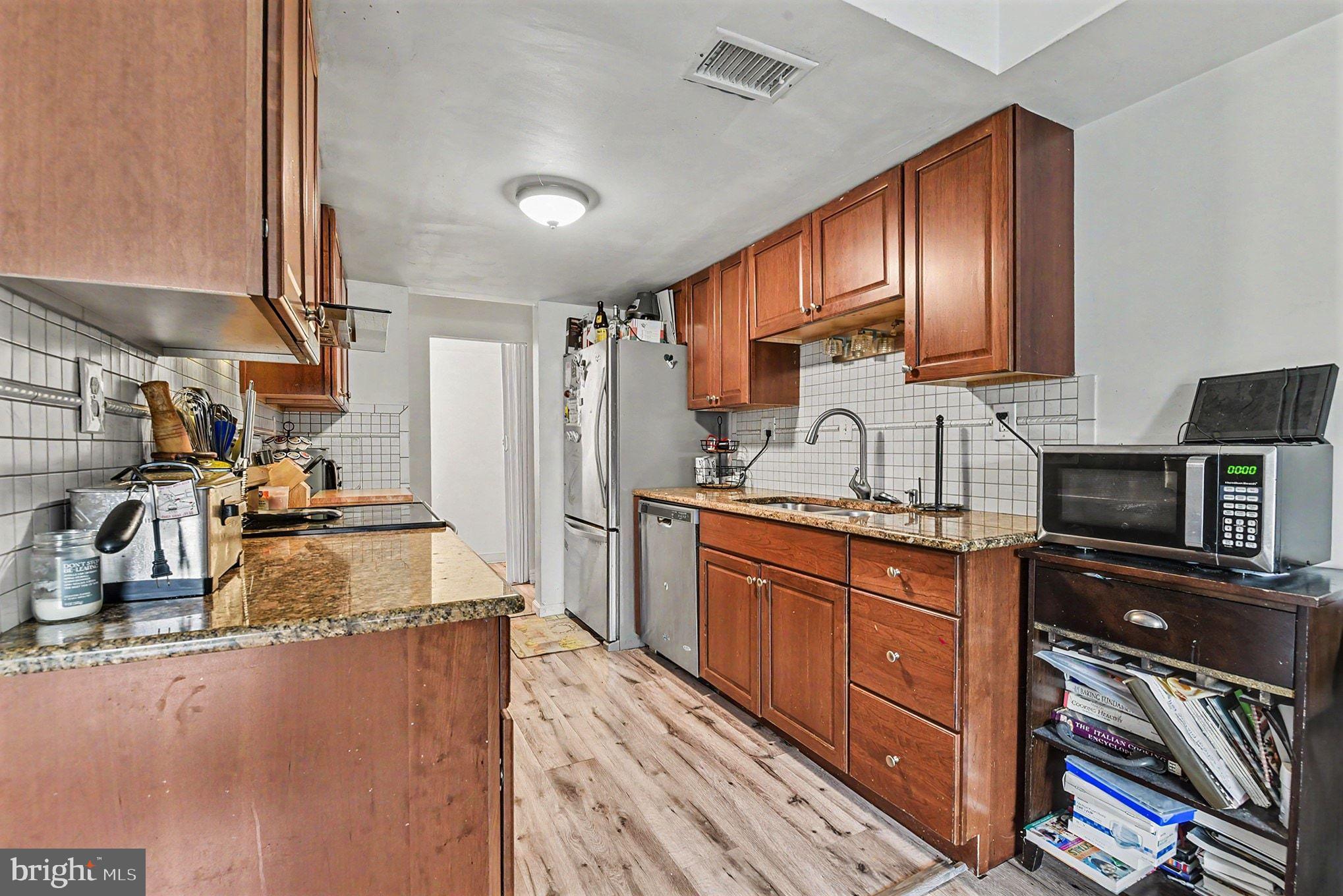 2303 Ionoff Road Harrisburg, PA 17110 - Photo 8 of 29