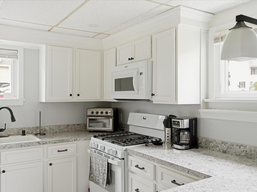 5 Benjamin Street Westerly, RI 02891 - Photo 17 of 30 basement kitchen