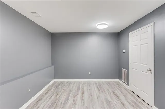 $469,900 | 1727 Shire Village Drive, Sugar Hill, GA 30518