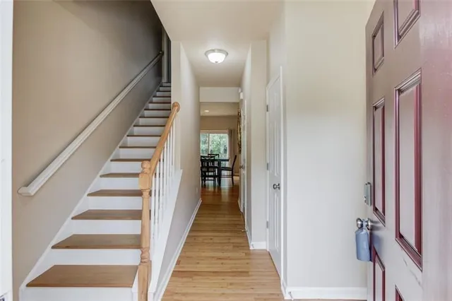 $469,900 | 1727 Shire Village Drive, Sugar Hill, GA 30518