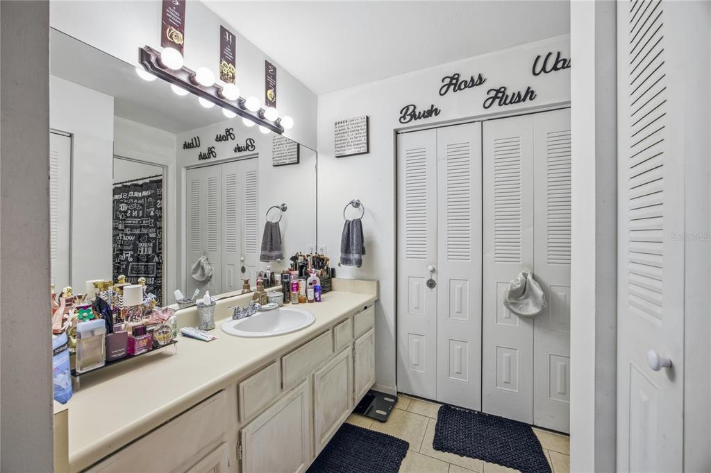 7212 Southwest 18 Place Gainesville, FL 32607 - Photo 18 of 25