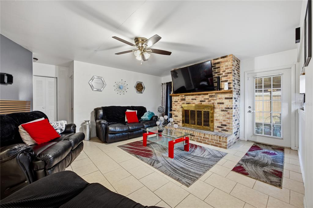 7212 Southwest 18 Place Gainesville, FL 32607 - Photo 6 of 25