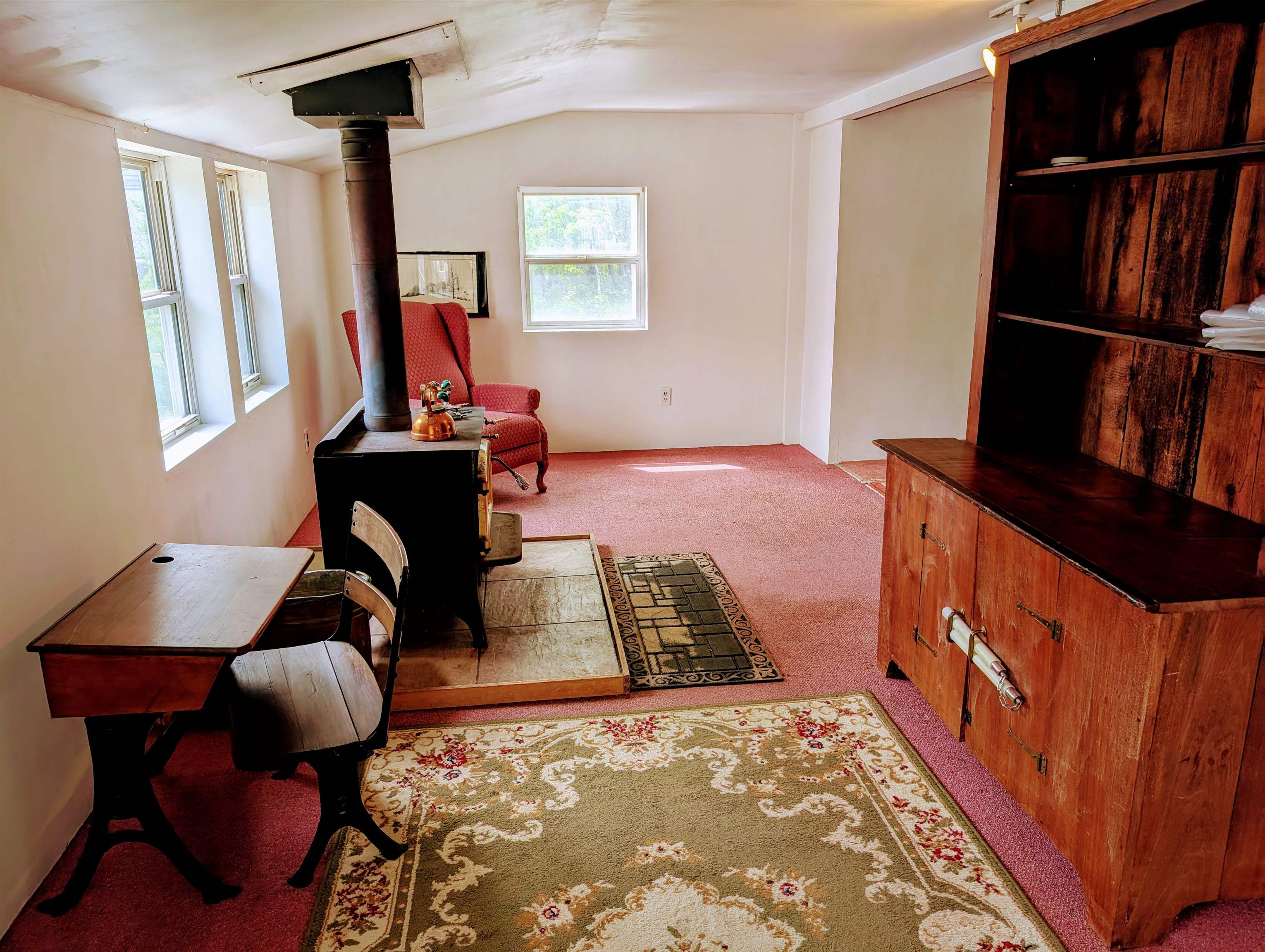 281 Six Flags Road Campton, NH 03223 - Photo 5 of 28