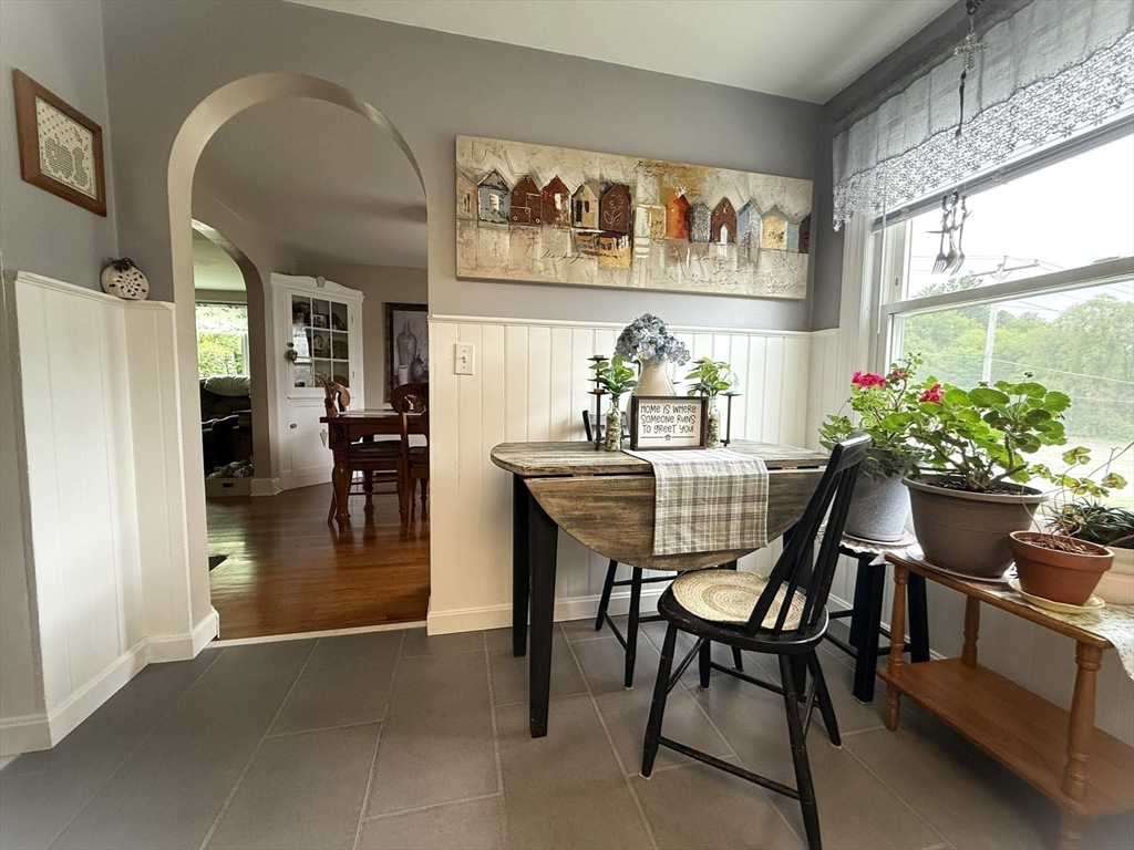 4 Perryville Road Webster, MA 01570 - Photo 13 of 42 Gallery Image 13
