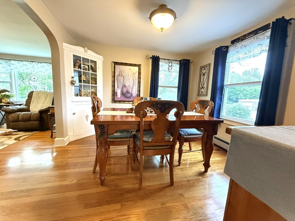 4 Perryville Road Webster, MA 01570 - Photo 14 of 42 Gallery Image 14