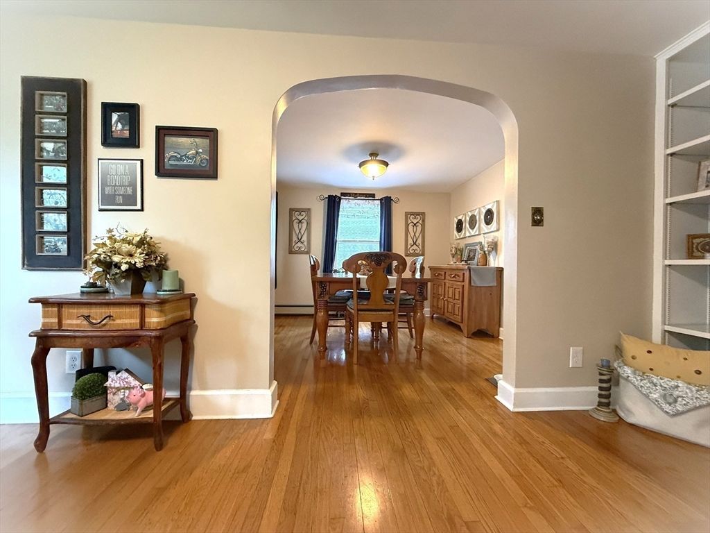 4 Perryville Road Webster, MA 01570 - Photo 15 of 42 Gallery Image 15