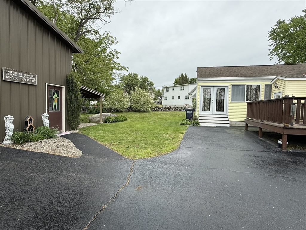 4 Perryville Road Webster, MA 01570 - Photo 5 of 42 Gallery Image 5