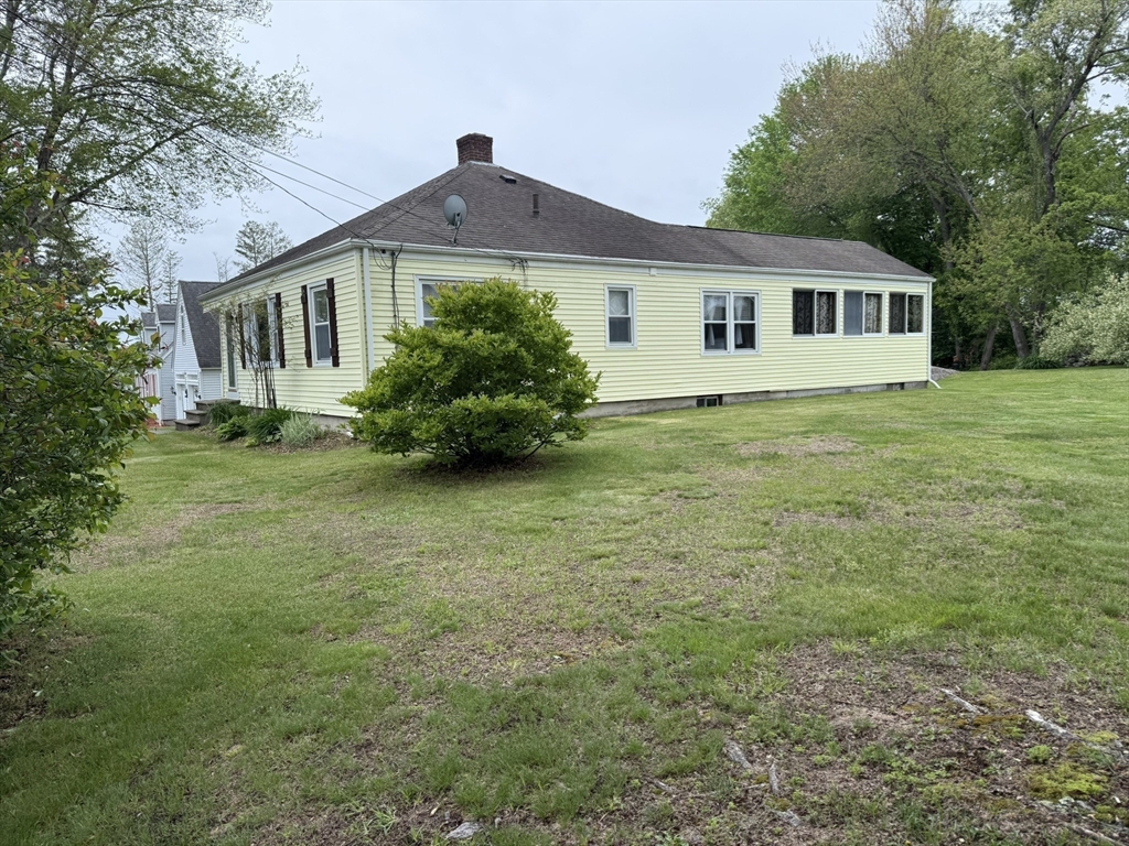 4 Perryville Road Webster, MA 01570 - Photo 10 of 42 Gallery Image 10