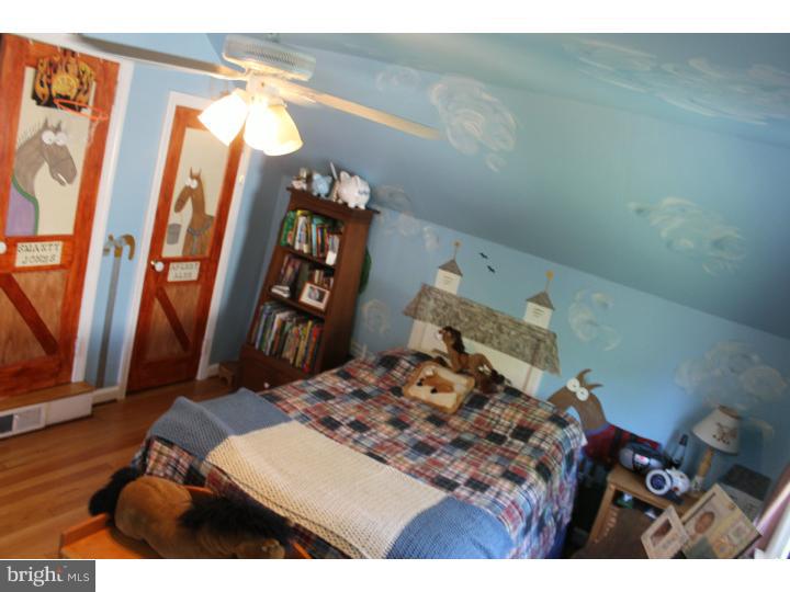 411 Burton Road Oreland, PA 19075 - Photo 22 of 25 Bedroom 2