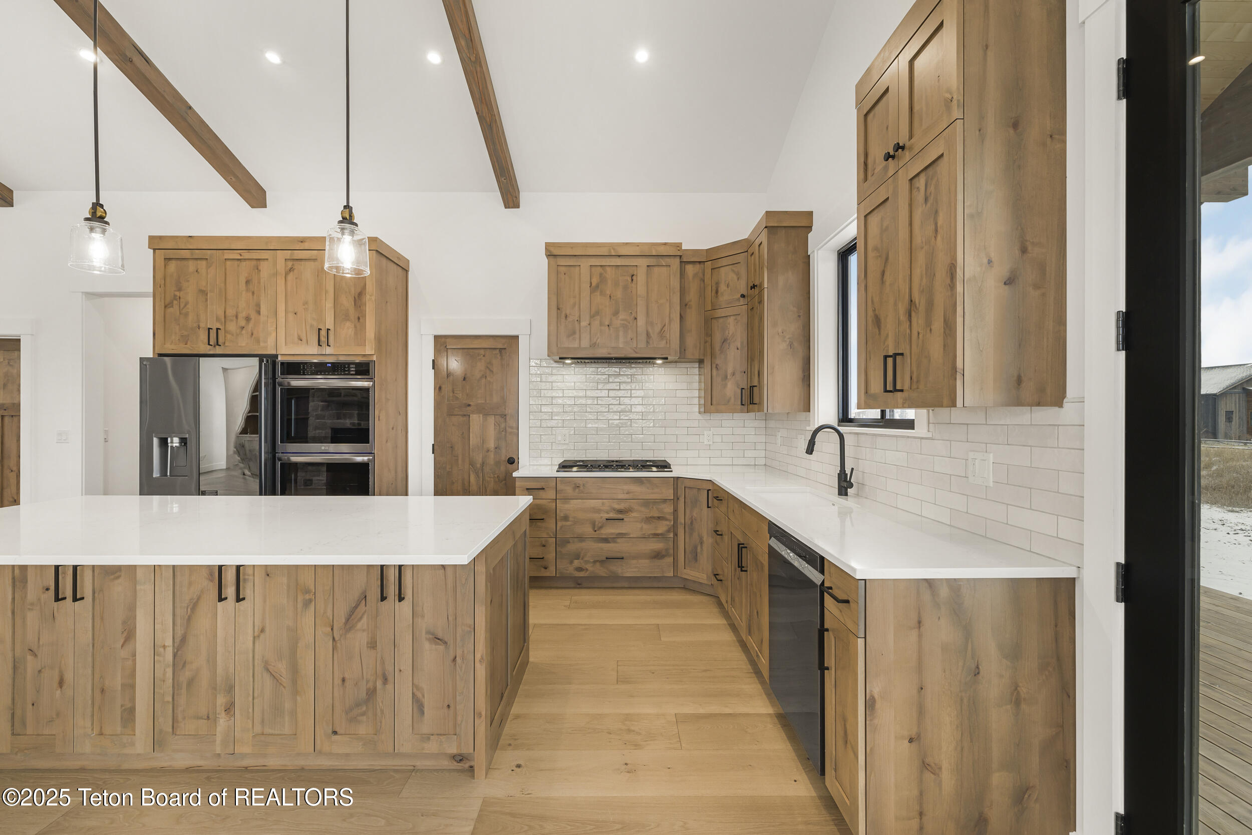 9611 Timberline Loop Victor, ID 83455 - Photo 11 of 43 14_2g0a8624