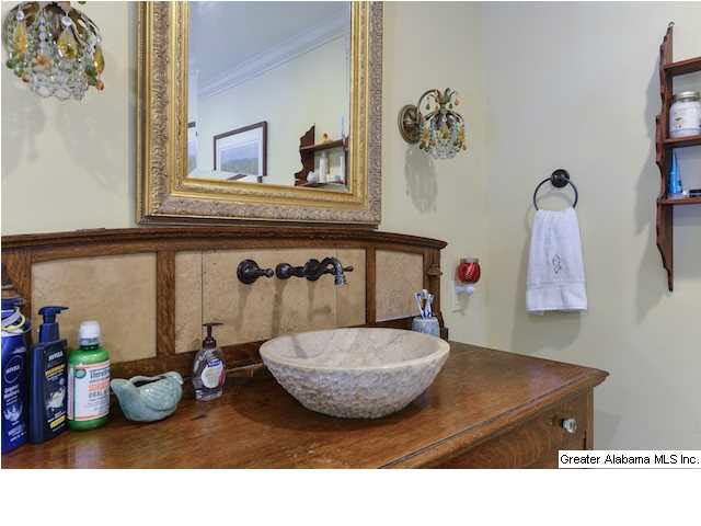 810 Roywood Road Birmingham, AL 35210 - Photo 15 of 30