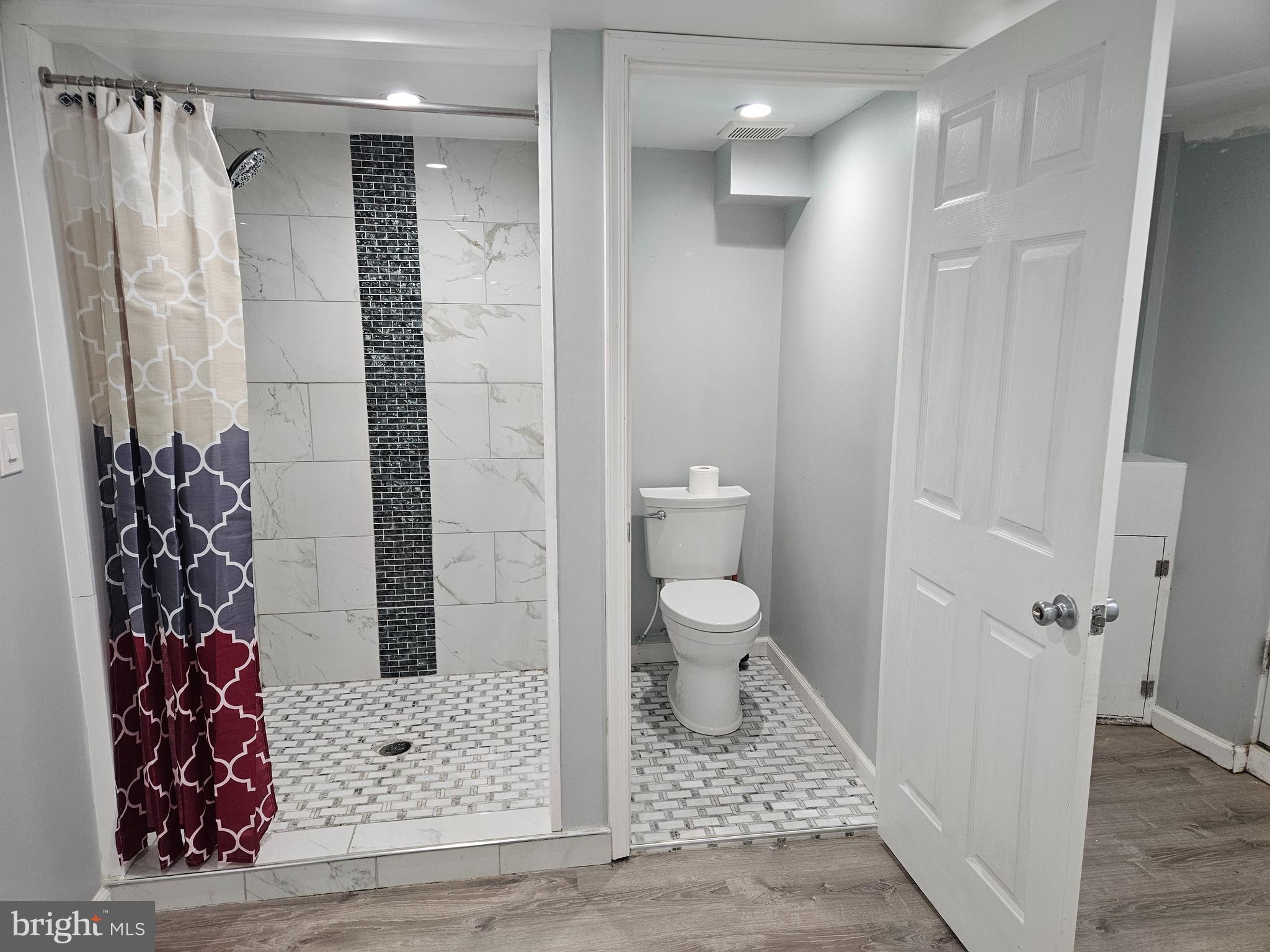 2082 Jasmine Road Baltimore, MD 21222 - Photo 22 of 29 Lower-level bathroom