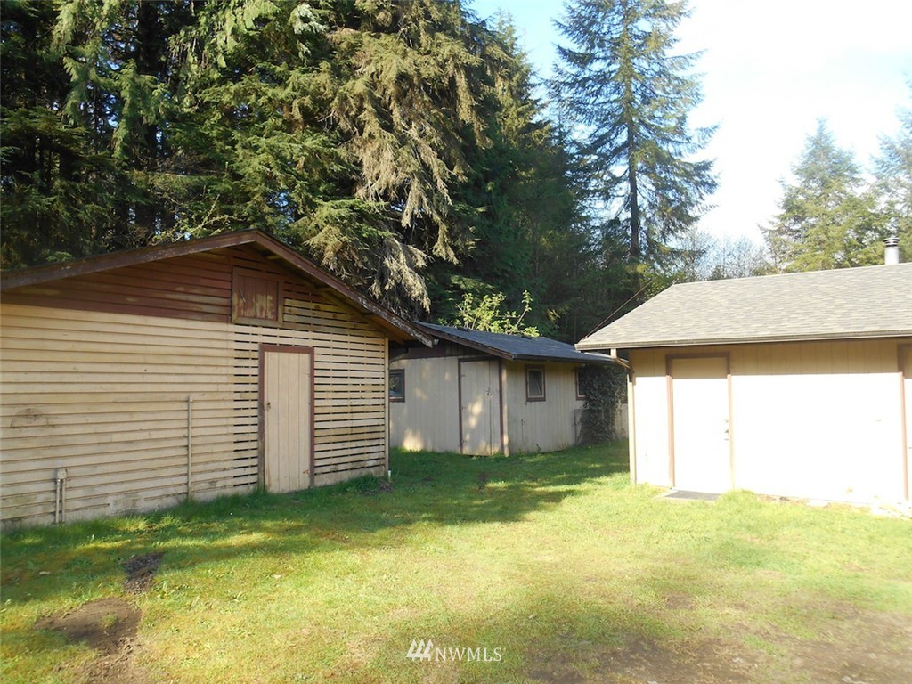 162 South Bank Road Elma, WA 98541 - Photo 3 of 22 Gallery Image 3
