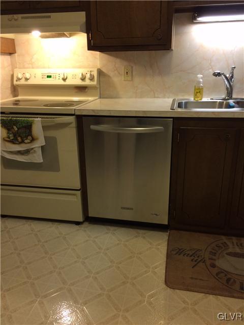 341 Spring Street, Unit B Bethlehem, PA 18018 - Photo 7 of 14 Gallery Image 7