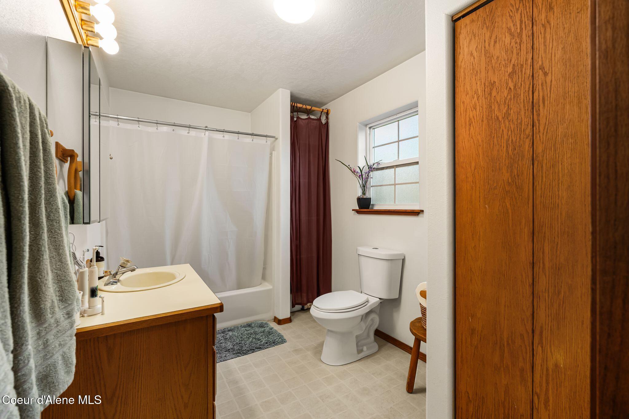 260 Grouse Creek Road Sandpoint, ID 83864 - Photo 22 of 47 22_A7401155