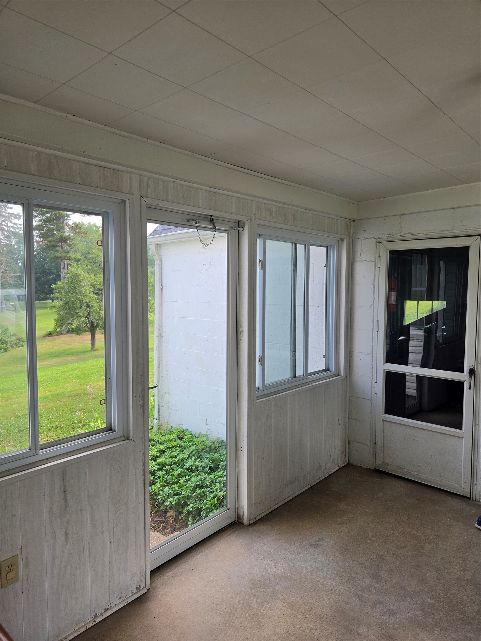 5441 Appleman Road Erie, PA 16509 - Photo 19 of 24 Gallery Image 19