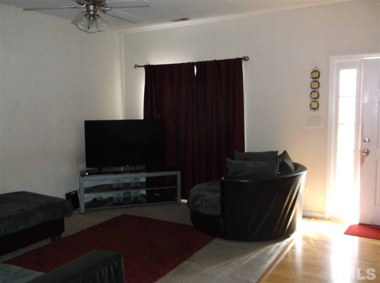 4007 Volkswalk Place Raleigh, NC 27610 - Photo 6 of 20 Gallery Image 6