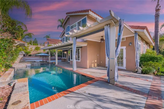 $1,560,000 | 5565 Camino Famosa, Yorba Linda, CA 92887