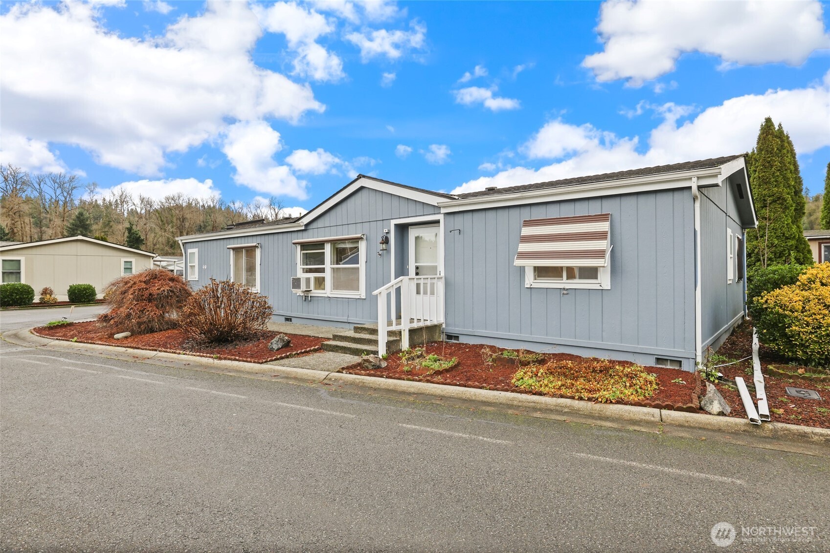 15400 Southeast 155th Street, Unit 49 Renton, WA 98058 - Photo 2 of 39 Gallery Image 2