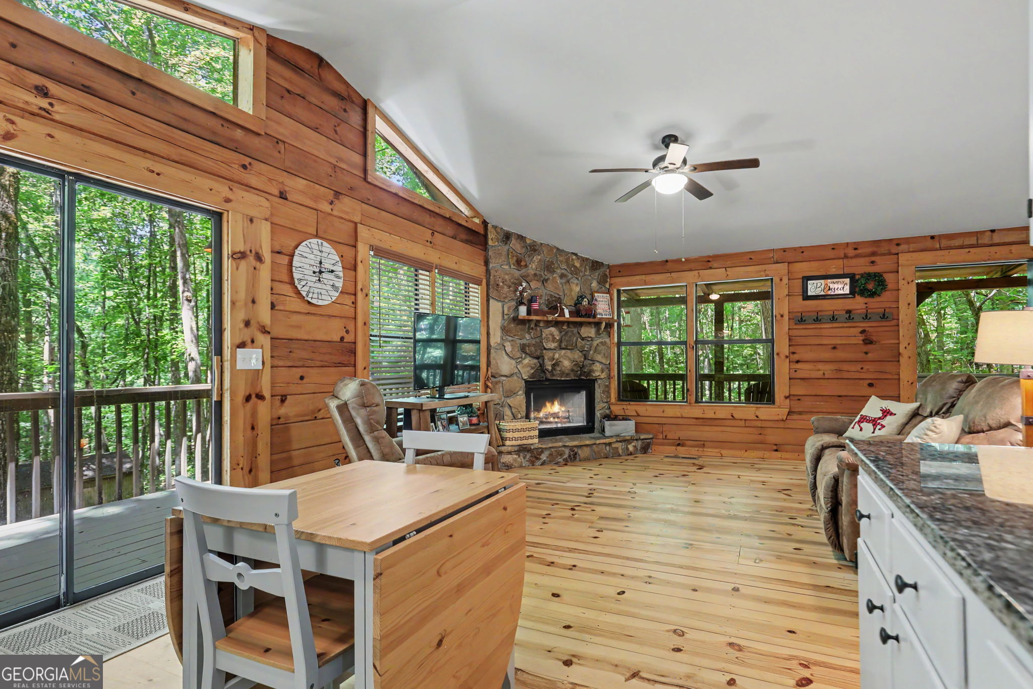 252 Navigator Lane Tiger, GA 30576 - Photo 15 of 49
