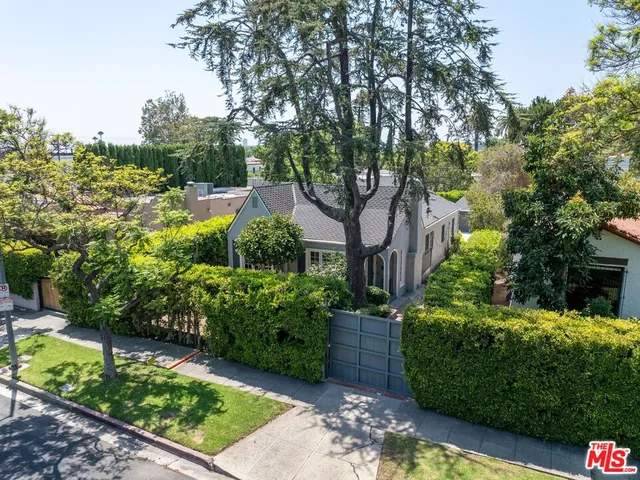 $1,699,999 | 749 North Crescent Heights Boulevard, Los Angeles, CA 90046
