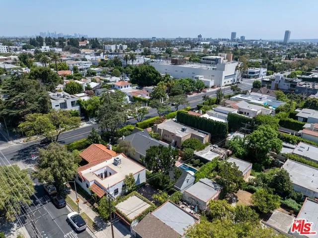 $1,699,999 | 749 North Crescent Heights Boulevard, Los Angeles, CA 90046