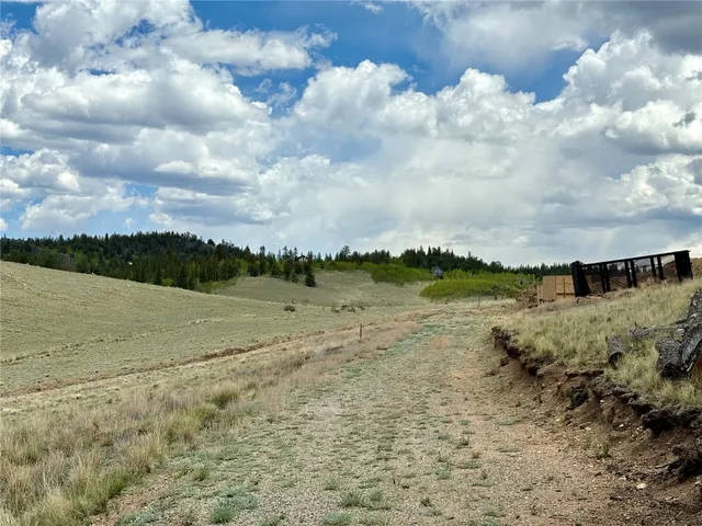 a view of a lake from a yard