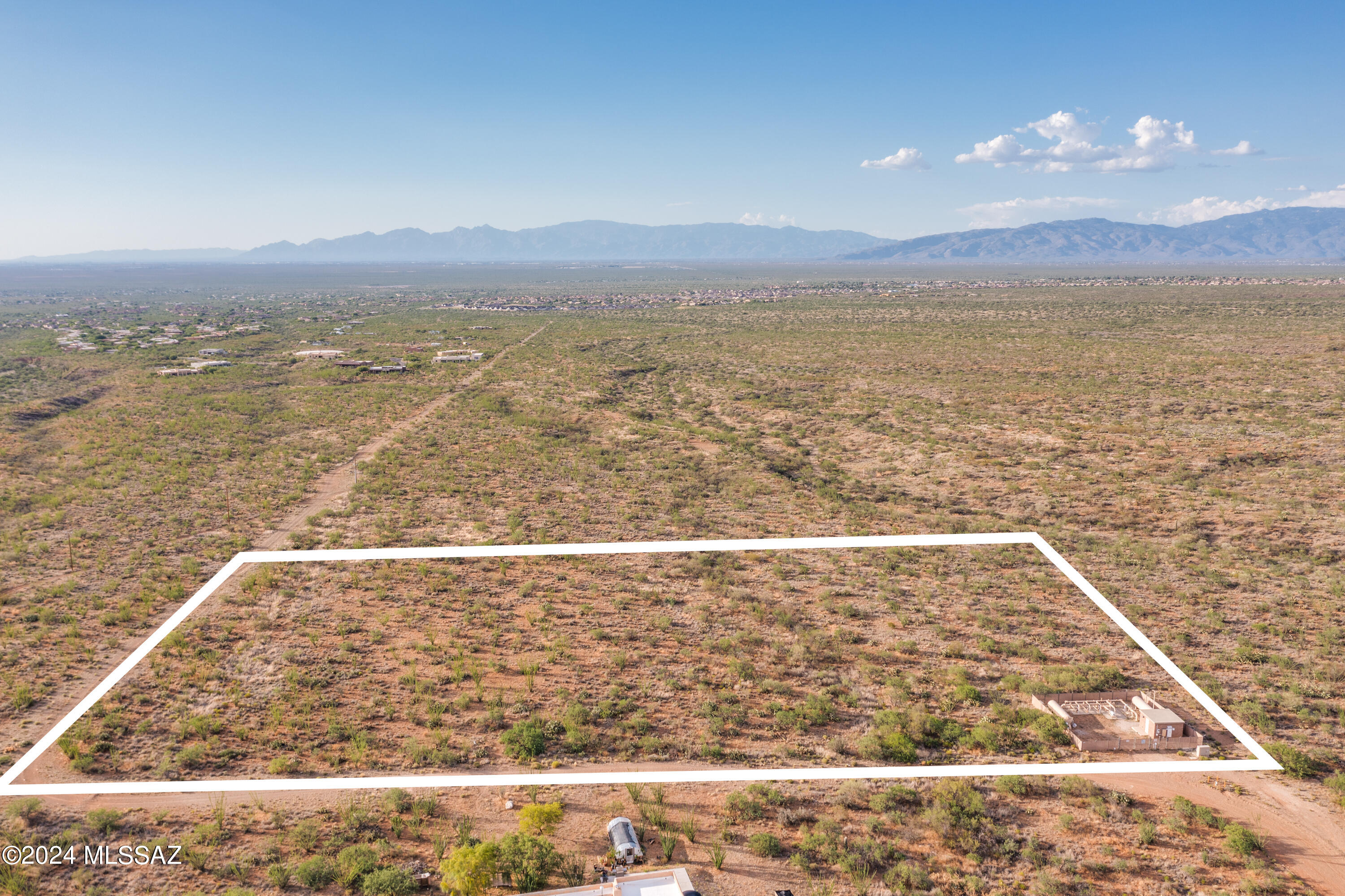 9783 East Ocotillo Rim Trail Vail, AZ 85641 - Photo 5 of 24 Gallery Image 5