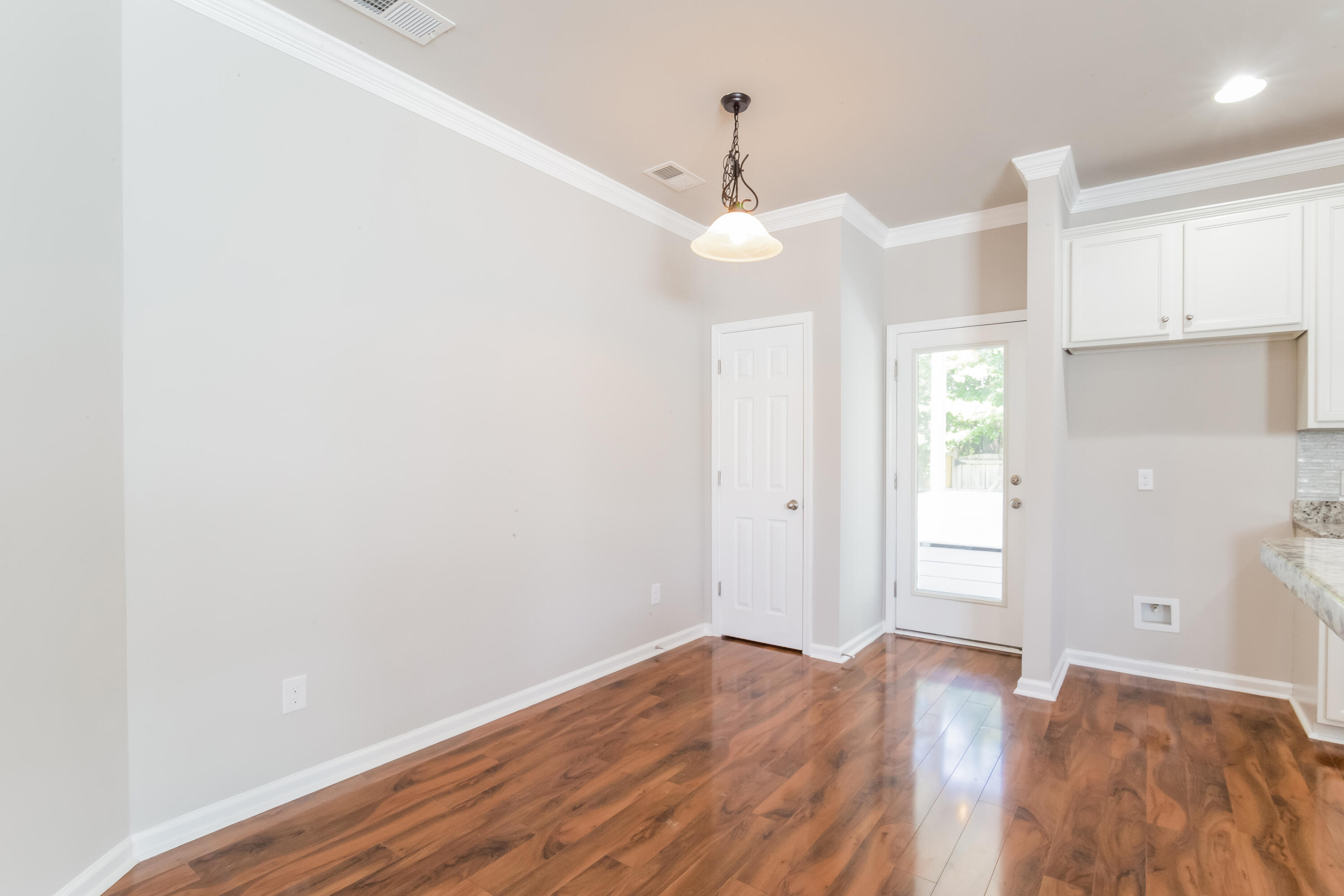 167 Meadow Wood Road Summerville, SC 29486 - Photo 6 of 15 1006663.167 Meadow Wood Road - Dining Ro