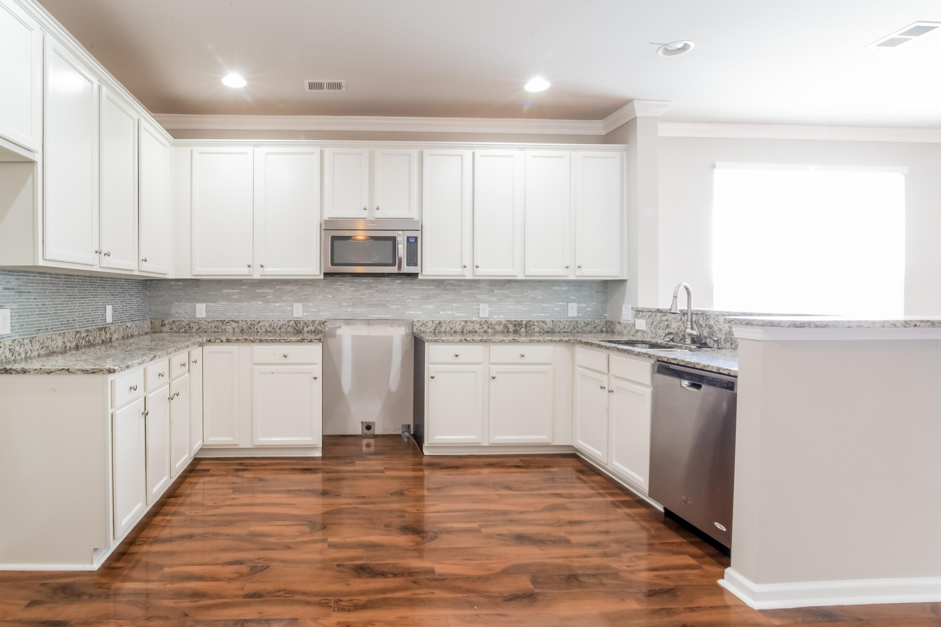 167 Meadow Wood Road Summerville, SC 29486 - Photo 7 of 15 1006663.167 Meadow Wood Road - Kitchen