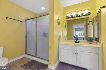 31 Lambourne Road, Unit 504 Towson, MD 21204 - Photo 22 of 35