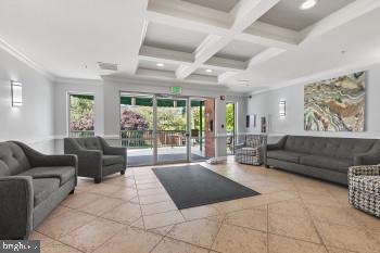 31 Lambourne Road, Unit 504 Towson, MD 21204 - Photo 3 of 35