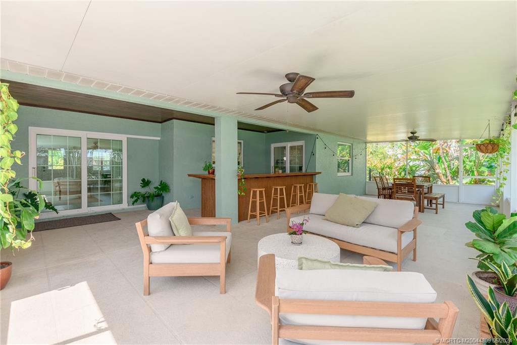 526 Southwest Rustic Circle Stuart, FL 34997 - Photo 25 of 31 Gallery Image 25