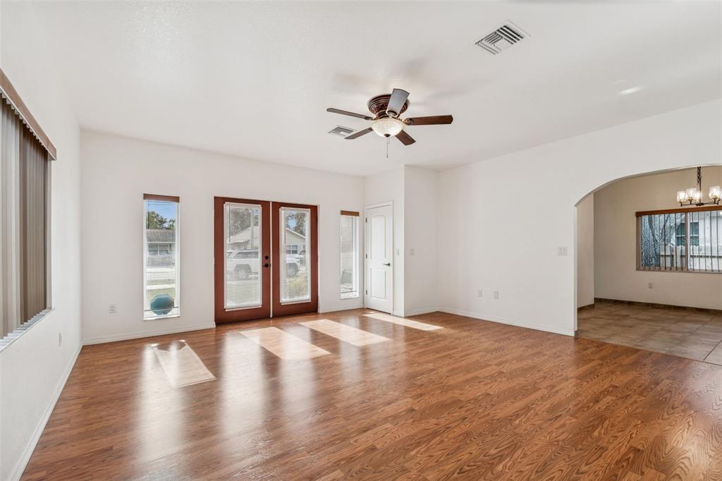 4527 Haines Road North St. Petersburg, FL 33714 - Photo 19 of 89