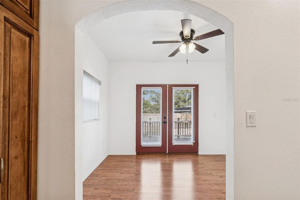 4527 Haines Road North St. Petersburg, FL 33714 - Photo 36 of 89