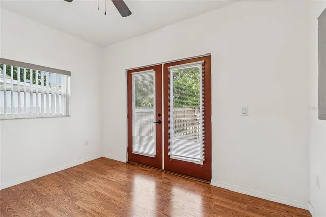 $2,400 | 4527 Haines Road North, St. Petersburg, FL 33714