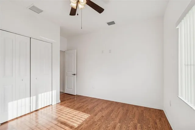 $2,400 | 4527 Haines Road North, St. Petersburg, FL 33714