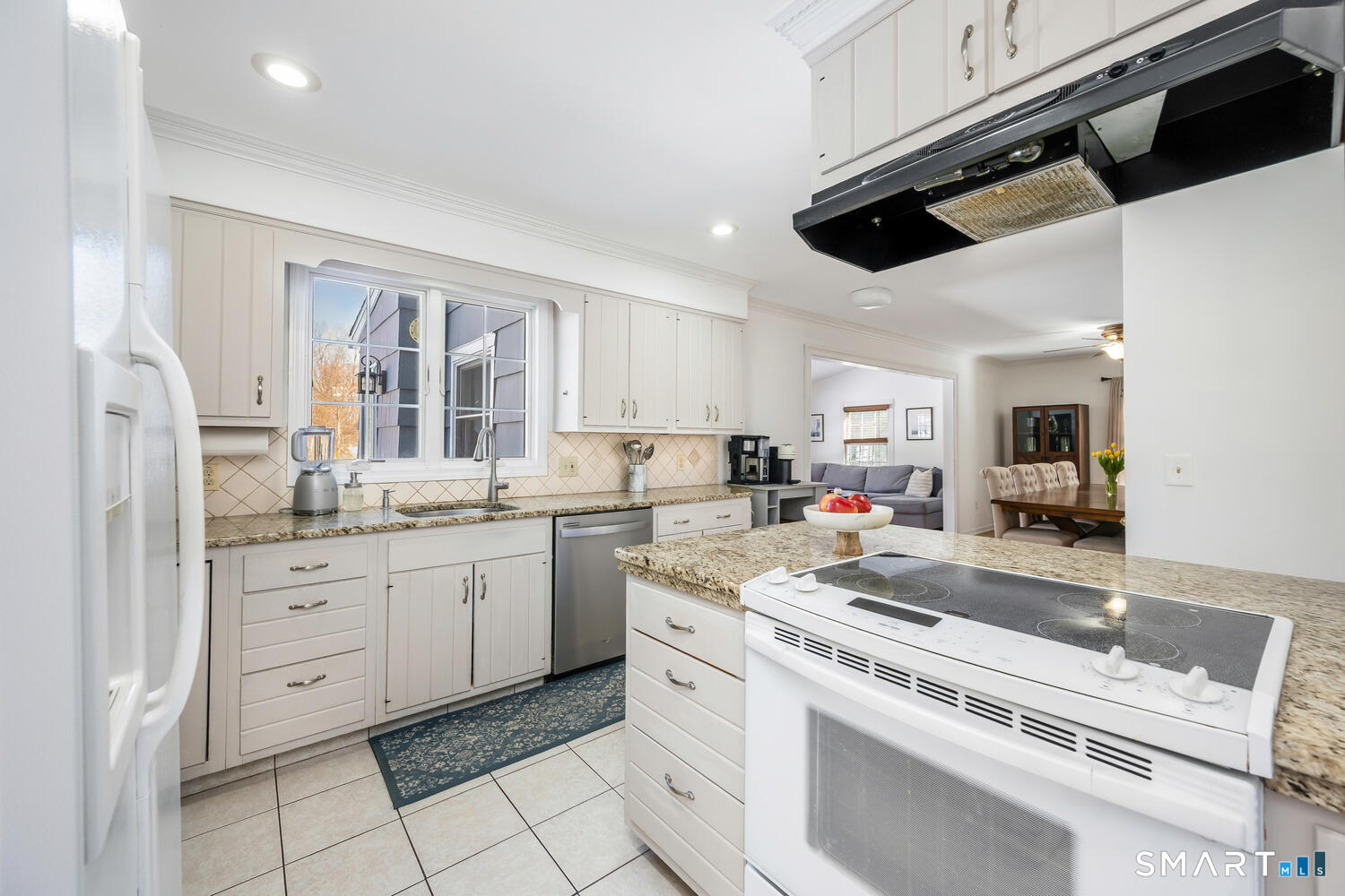 68 Longview Road Monroe, CT 06468 - Photo 24 of 56