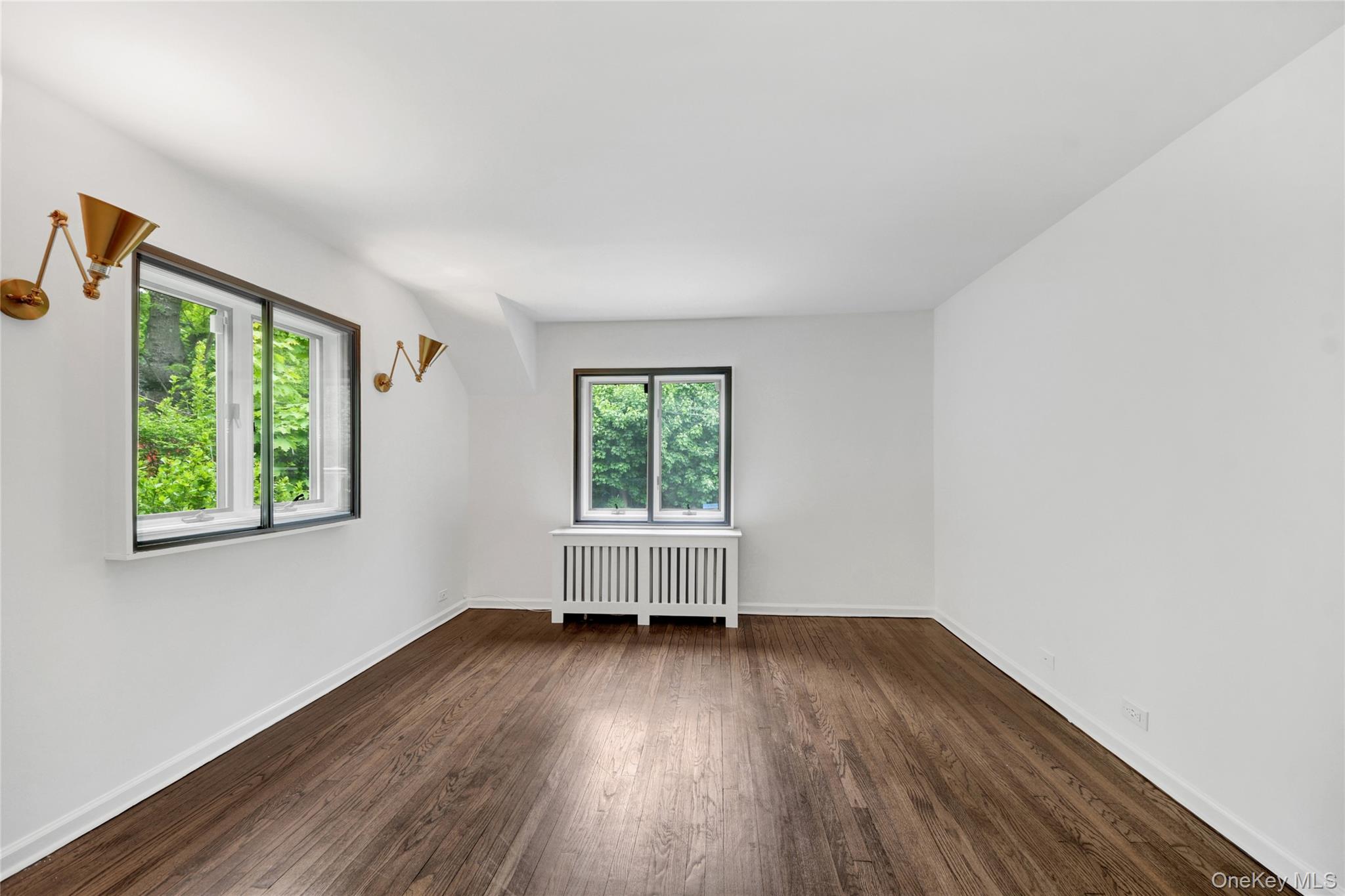10 Cherry Avenue New Rochelle, NY 10801 - Photo 16 of 43