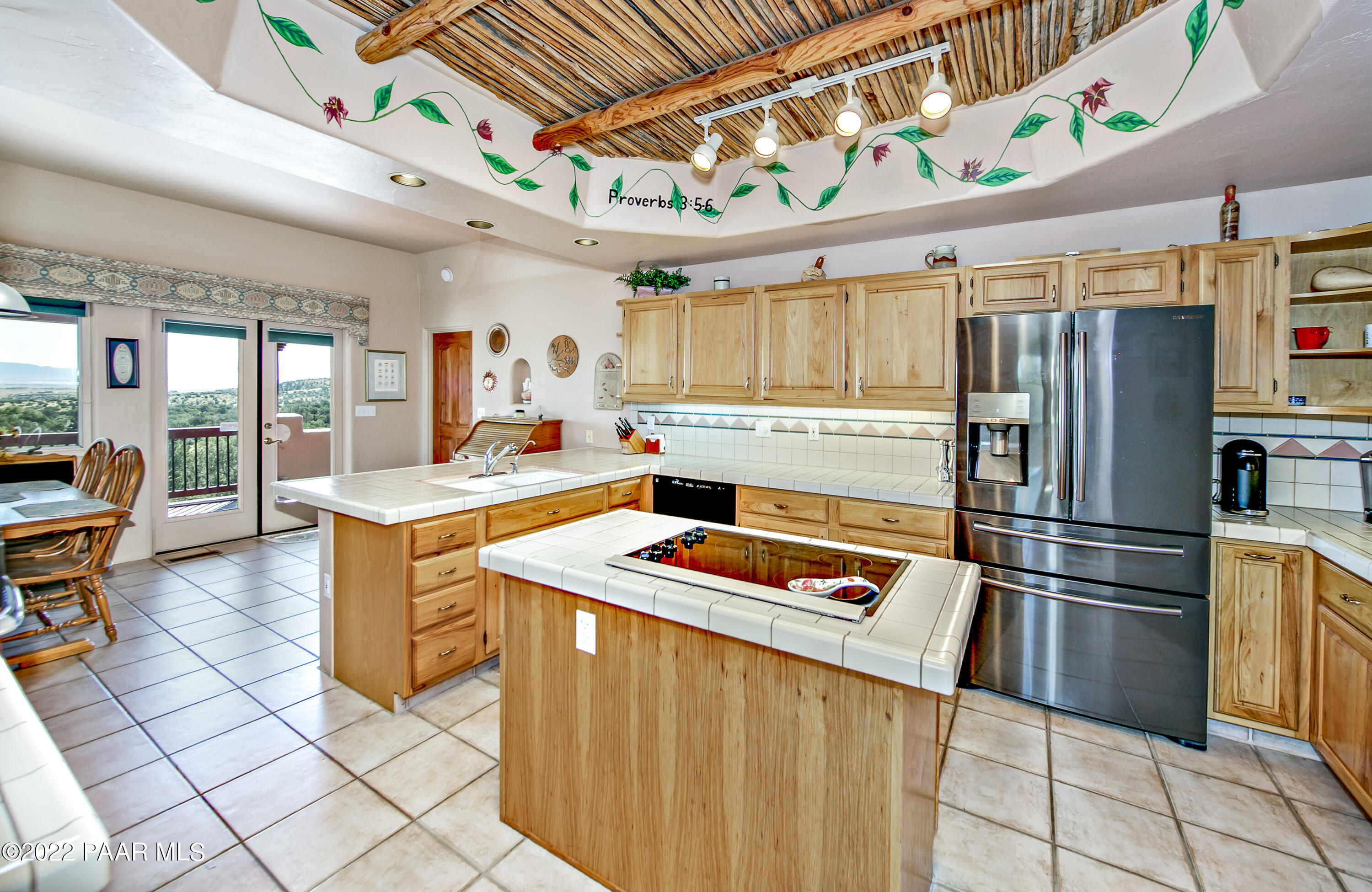 12520 North Tri V Ranch Road Prescott, AZ 86305 - Photo 9 of 40 008_Kitchen