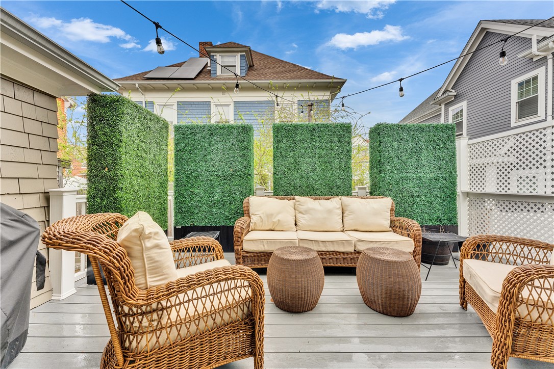 12 Observatory Avenue Providence, RI 02906 - Photo 16 of 42