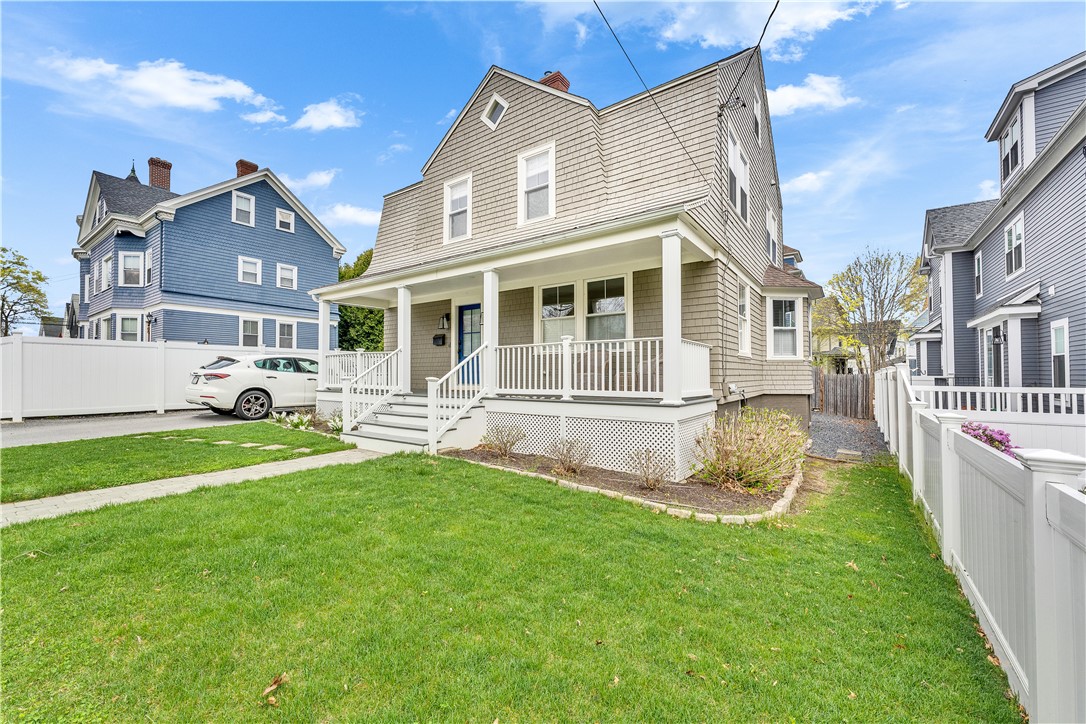 12 Observatory Avenue Providence, RI 02906 - Photo 2 of 42